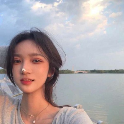 女生头像2025流行可爱真人图片
