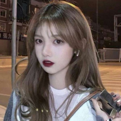 女生头像2025流行可爱真人图片