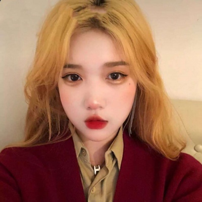 2025头像女图片真人