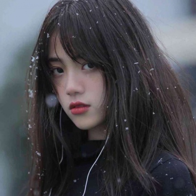 2025女生微信高清头像图片