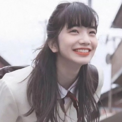 微信头像女生2025最火潮图
