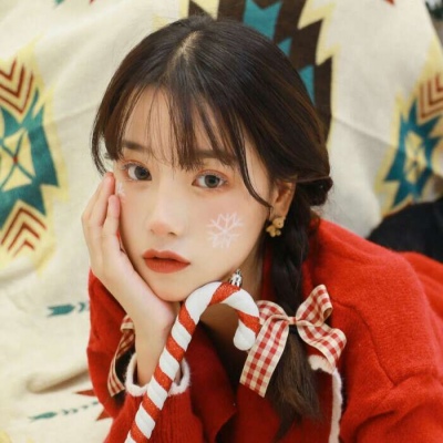 新年头像女2025