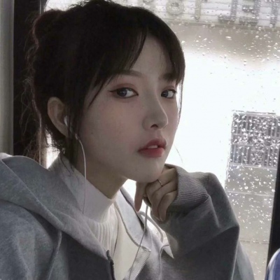 微信女生简单气质头像2025
