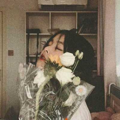 丧系女生头像真人