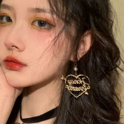 可甜可盐的仙女头像