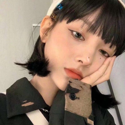 2025年最火微信头像女生图片