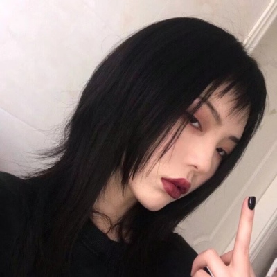 2025年最火微信头像女生图片