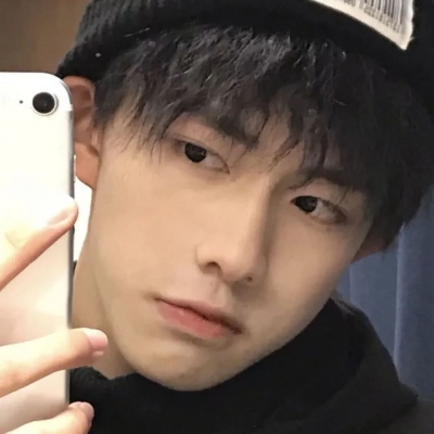 14岁帅哥照片真人真实头像图片