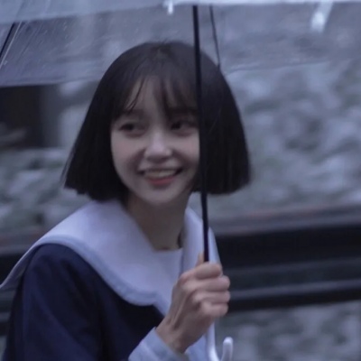 2025最火qq头像真人女