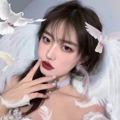 2025年最火微信头像女生图片