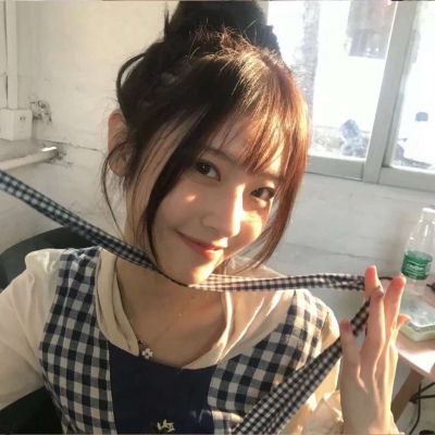 2025年最火微信头像女生图片