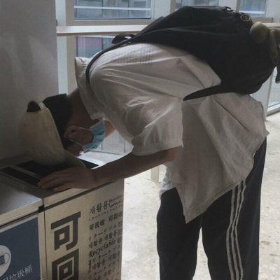 2025精选头像男生帅气图片