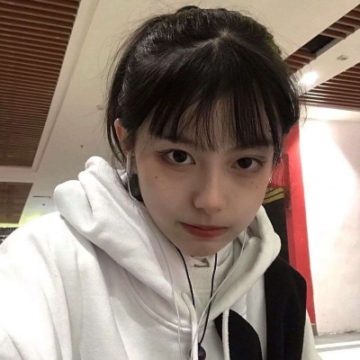 2025可爱女生微信头像图片