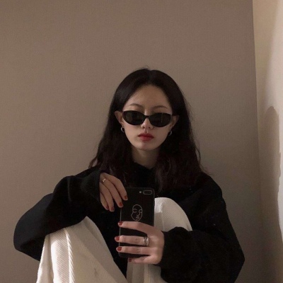 高冷超拽女头丧系高清图片