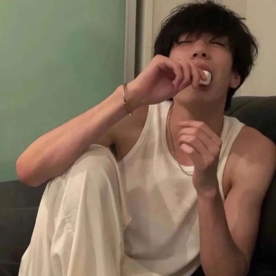 2025微信头像男生高清图片