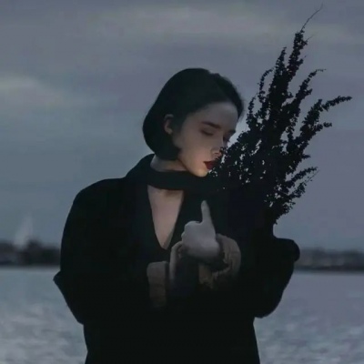 高冷高级感抑郁女头