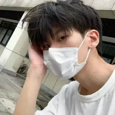 2025真人高清男头像图片