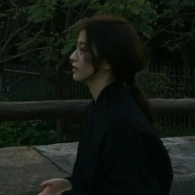 高冷高级感抑郁女头