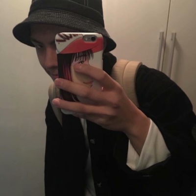 2025真人高清男头像图片