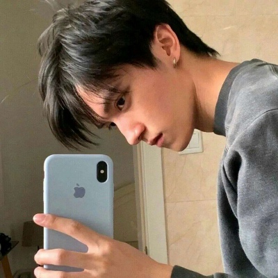 微信头像男生图片2025最火爆