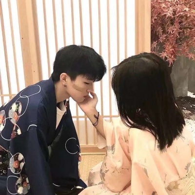 2025年情侣头像图片