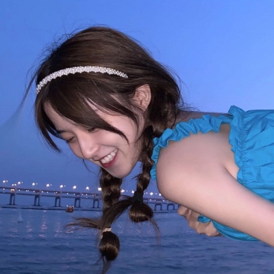 2025年最火女头像图片