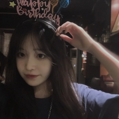 2025最好看女生头像图片