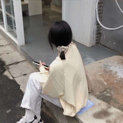 2025年女生专属头像图片