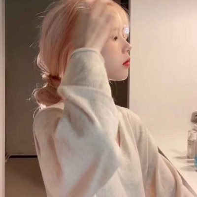 2025女生气质头像图片