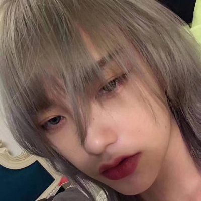 2025超火头像女生照片