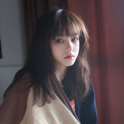 2025年女生专属头像图片