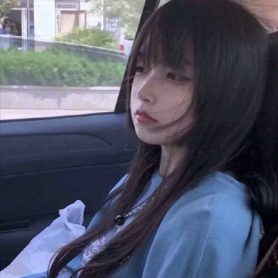 2025超火头像女生照片