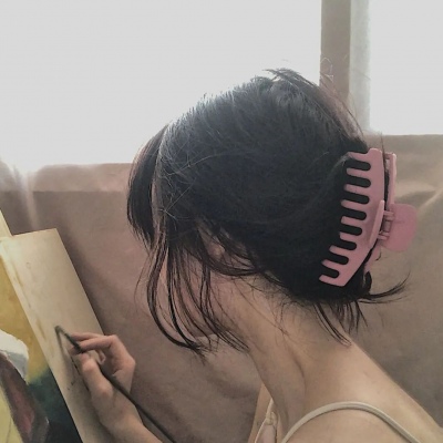 2025年女生专属头像图片