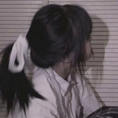 2025新款女生微信头像图片