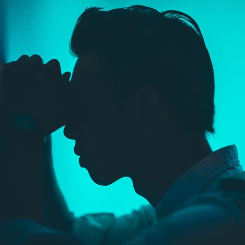 简单干净好看头像男