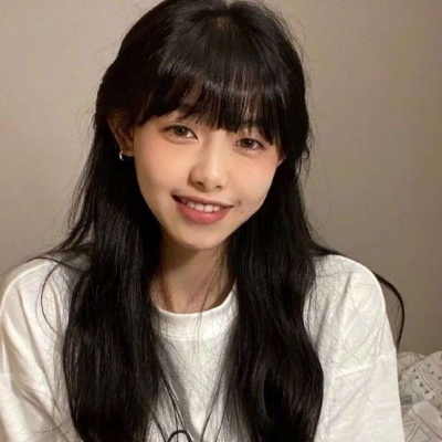 2025女生微信头像真人图片