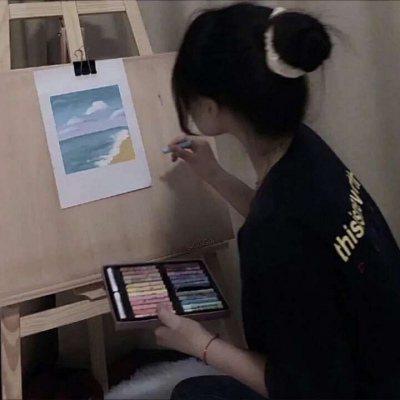 2025网红女头图片