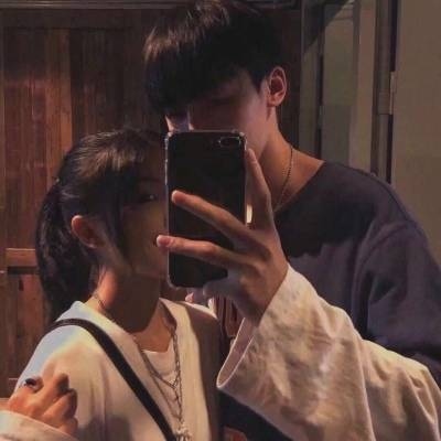 2025双人情侣头像超甜一对两张图片