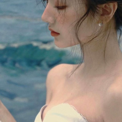 2025优质女生头像图片