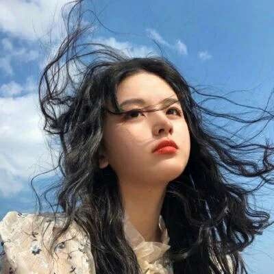 2025优质女生头像图片