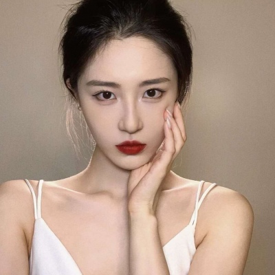 2025最流行洋气头像女生图片