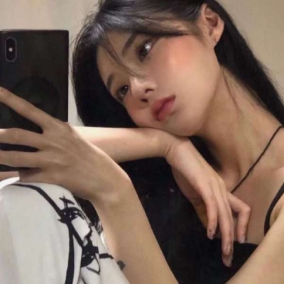 2025年最火头像高冷女生图片