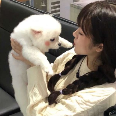 2025超好看的微信头像女生图片