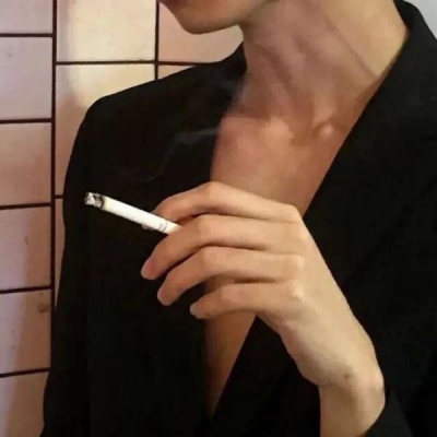 2025头像男生帅气潮流高清图片