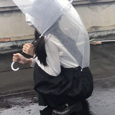 2025年最火头像高冷女生图片