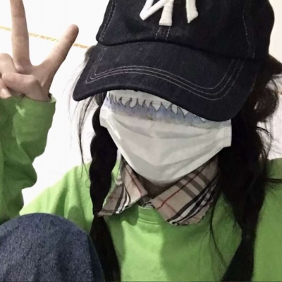 2025年最火头像高冷女生图片