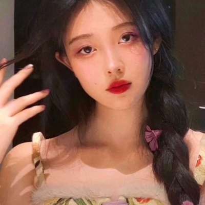 2025最火女生头像温柔图片