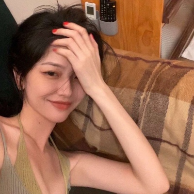 高清温柔女头像2025年图片
