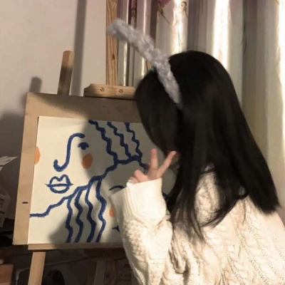 2025超好看的微信头像女生图片
