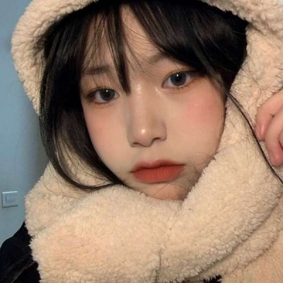 高清温柔女头像2025年图片